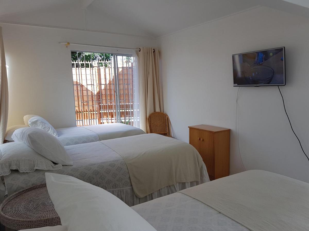 Aparthotel Carmona La Serena Pokoj fotografie
